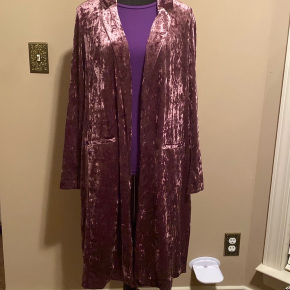 Cardigan - Picture 3 of 3